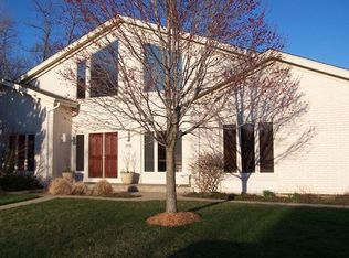 1141 Hilary Ln, Highland Park, IL 60035