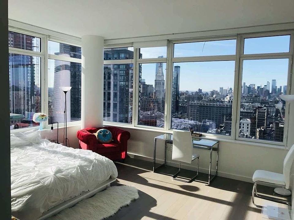 1st image of 42 W 33rd St APT 35F