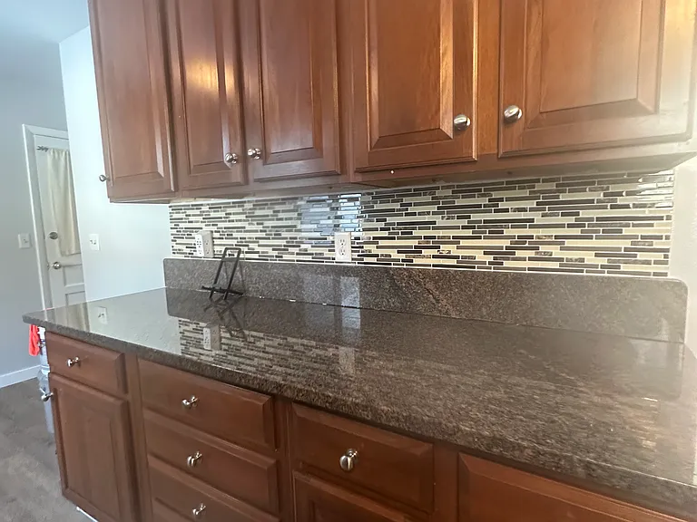 606 Lynn Dr — Photo 17