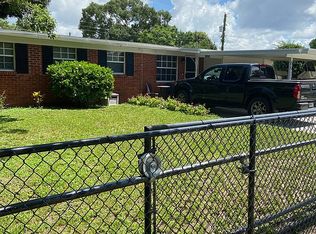 6913 W Clifton St, Tampa, FL 33634