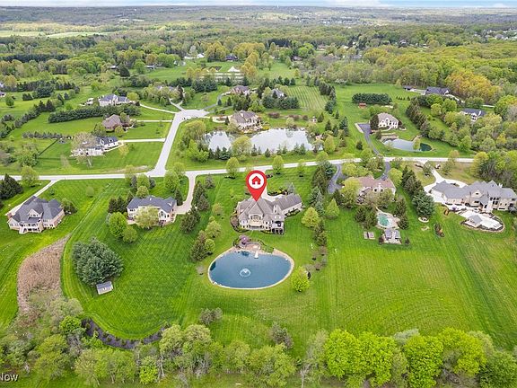 5th image of 6313 Manor Glen Dr