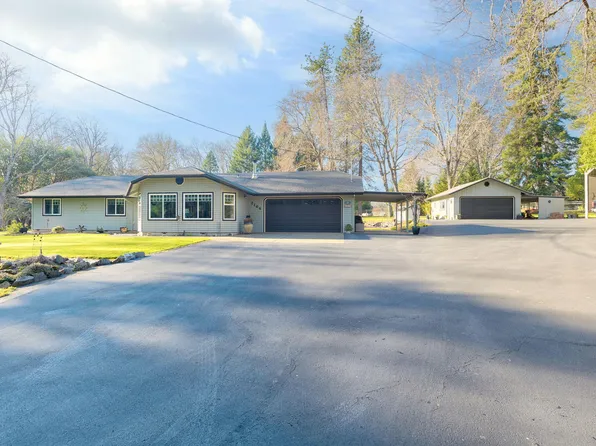 2164 Russell Rd, Merlin, OR 97532