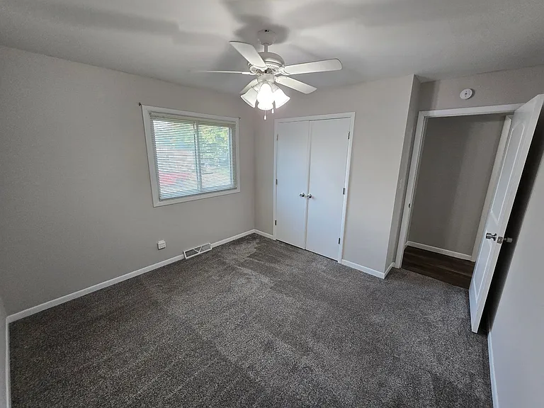 2025 Beck St — Photo 30