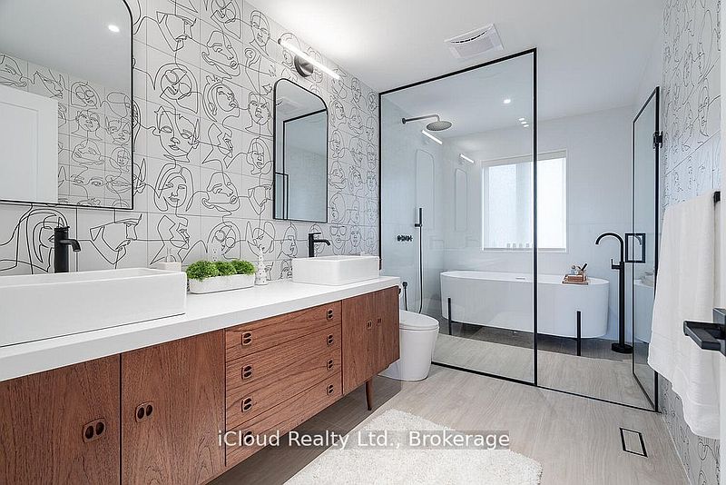 Burlington House for rent - 5 Bedrooms — photo 34