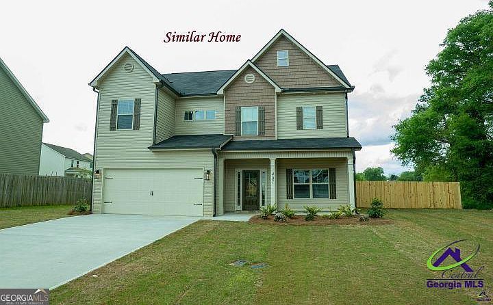 1st image of 101 Oak Branch Ln