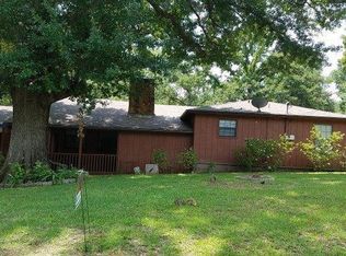 111 Red Bud Rd, Gun Barrel City, TX 75156