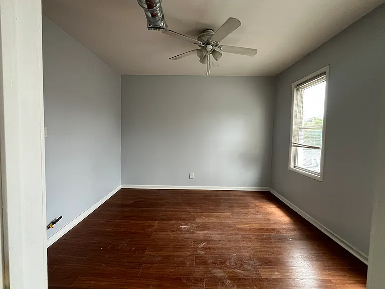 1165 W 19th St #2 — Photo 16