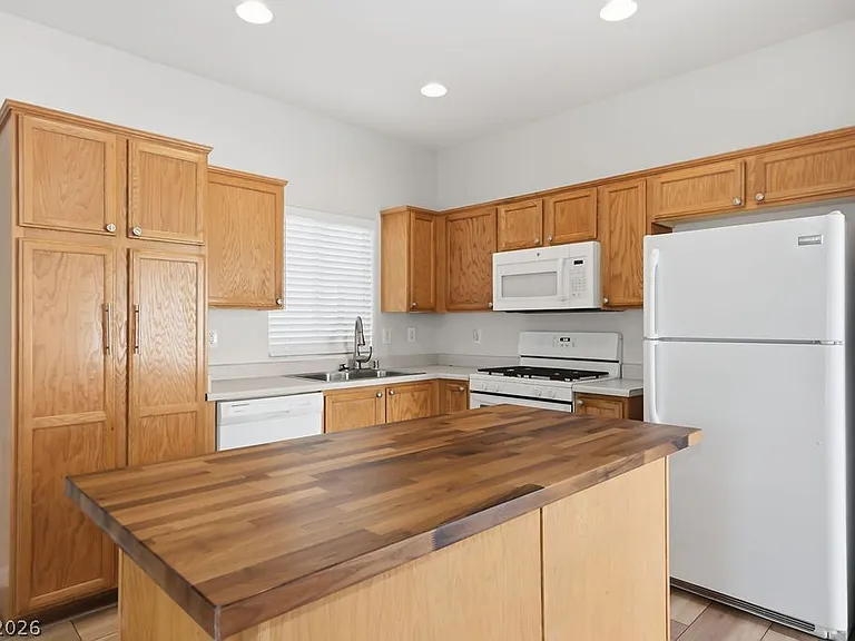 3632 Carisbrook Dr — Photo 8