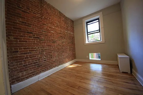 Rented by Guidance Realty Corp. | media 9