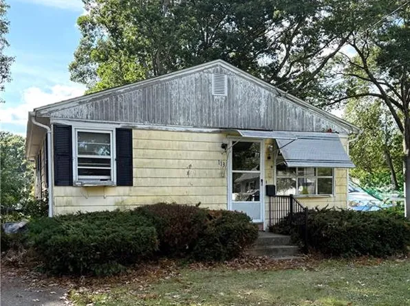 113 Canfield Ave, Warwick, RI 02889