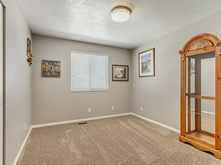 4573 S 5505 W — Photo 22