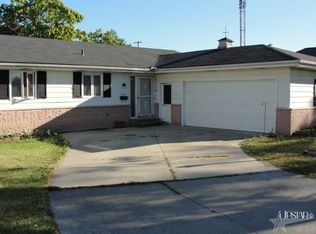 1221 Madison St, Decatur, IN 46733