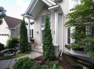 16385 Interlachen Blvd, Lakeville, MN 55044