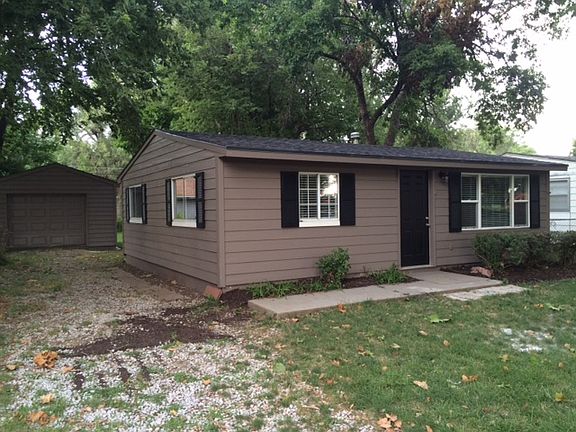 7218 Stanton with Garage
