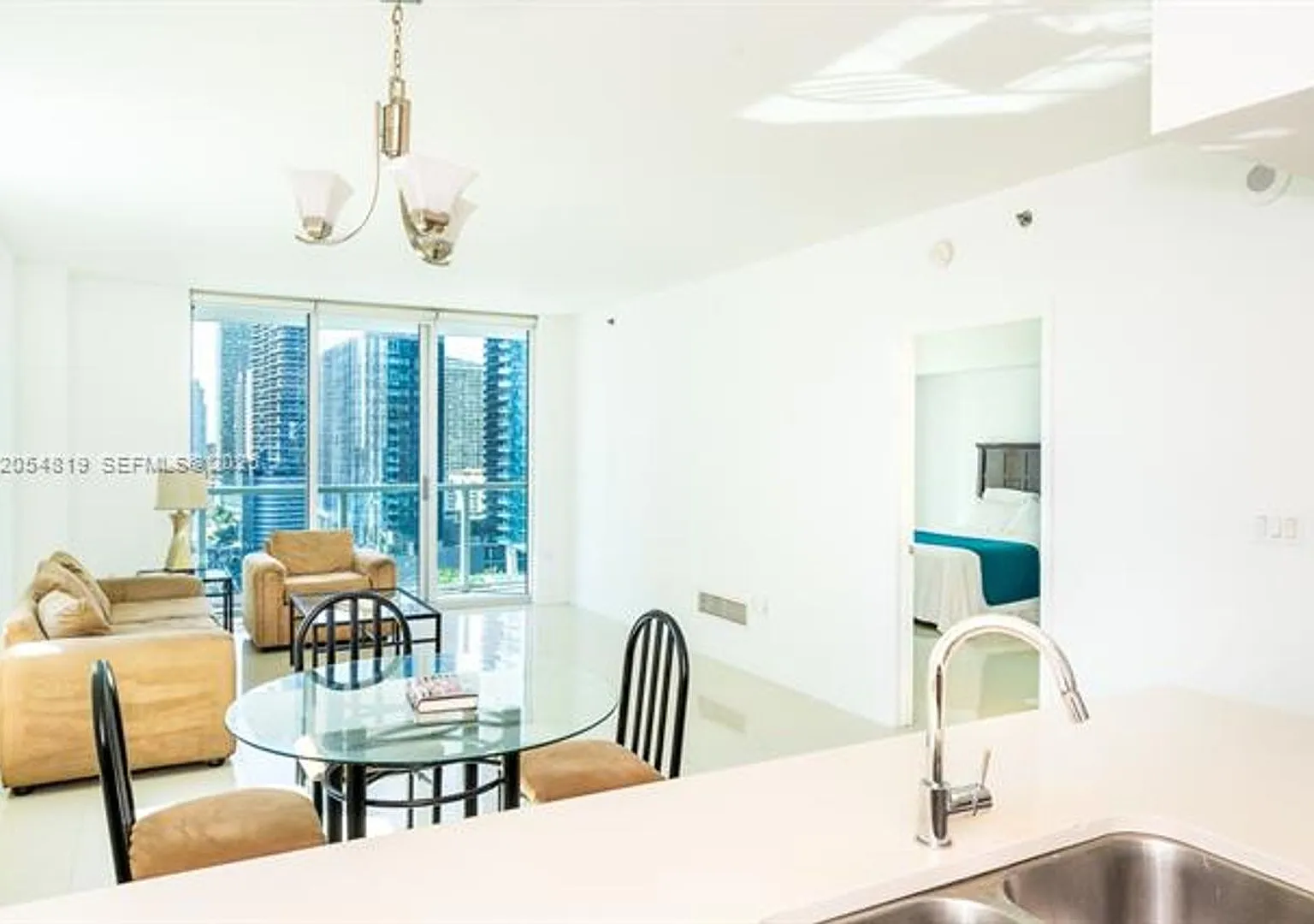 55 SE 6 Street cu-2210, Miami, FL 33131 — Photo 2