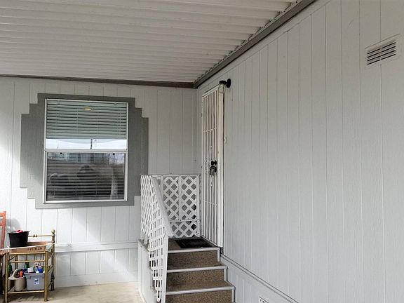 2nd image of 1600 Palm Ave #82A