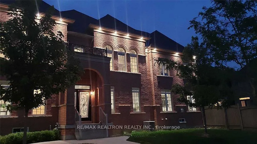 119 Lindbergh Dr