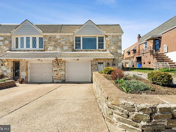 2nd image of 753 Claire Rd