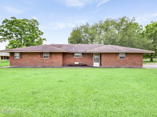 1341 College Rd, Eunice, LA 70535