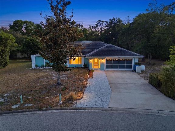 2nd image of 8370 Windridge Way