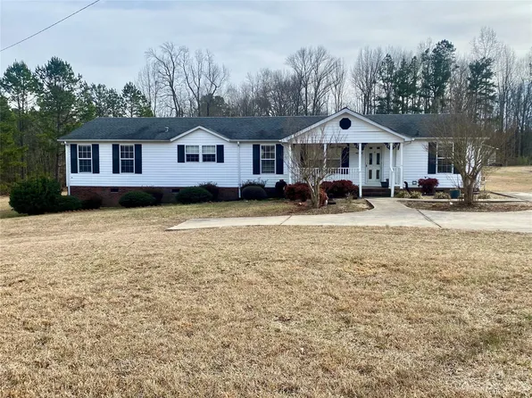 44192 Danville Rd, New London, NC 28127