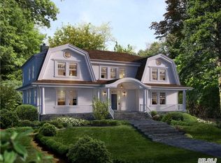 96 Luquer Rd, Manhasset, NY 11030