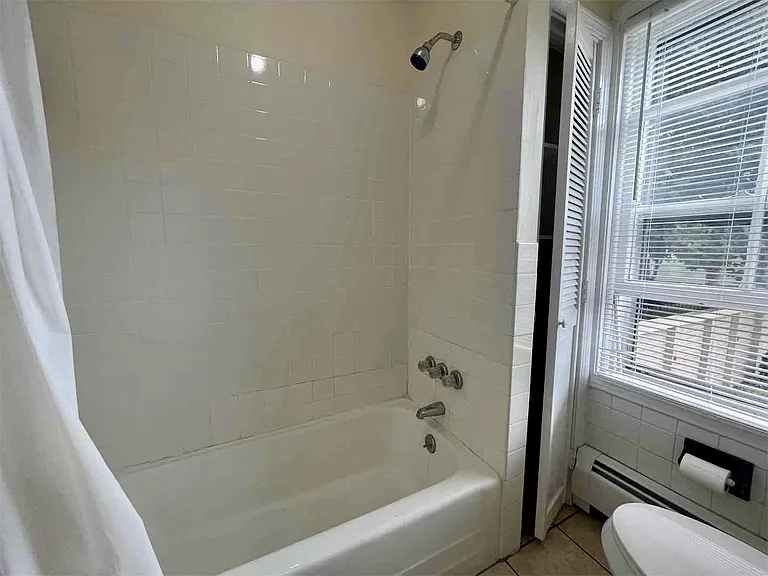 61 Furnace St #1R — Photo 9