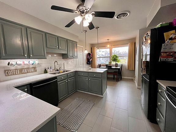 5th image of 615 Safford Ave