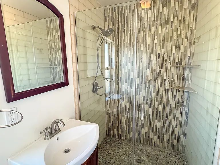 7923 Ledge Ave — Photo 19