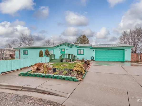 1915 Thomas Cir, Ontario, OR 97914