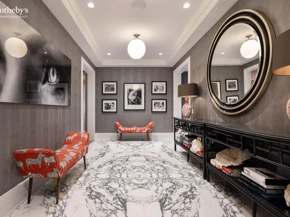 212 Fifth Avenue image 6 of 25