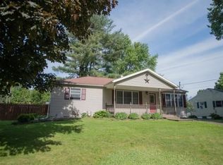 26 Sandy Ln, Binghamton, NY 13901