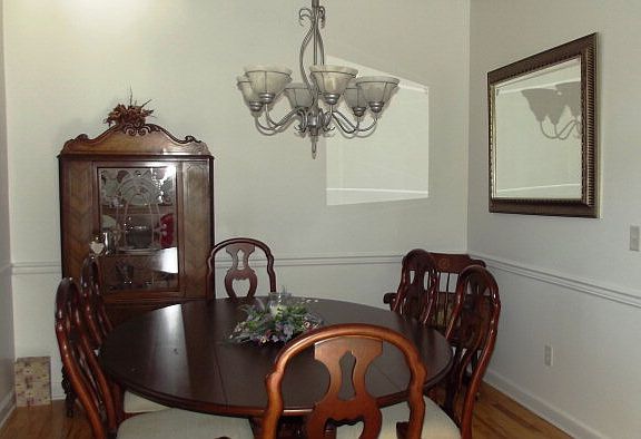 3rd image of 3002 Barrington Dr