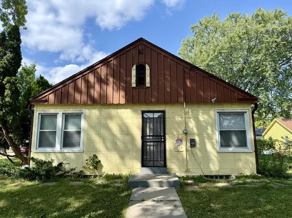 4502 North 28th STREET, Milwaukee, WI 53209