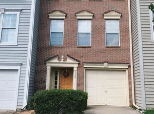 1147 Cypress Tree Pl, Herndon, VA 20170