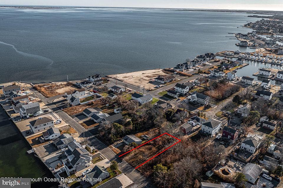 1st image of 0 Nautilus Rd