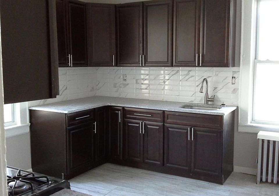 1st image of 86 Fuller Pl #102