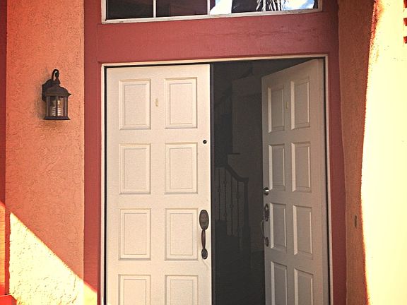 2nd image of 1678 Vista Santa Fe Pl