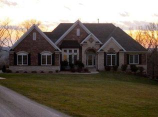 49 Garland Boone Ln, Rhineland, MO 65069