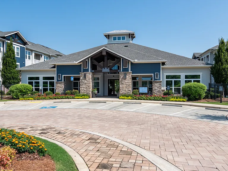 Promenade at Newnan Crossing — Photo 19