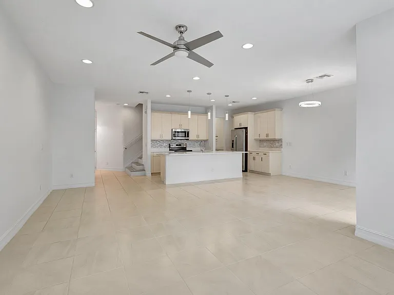 91 Palm Ln — Photo 22