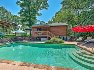 8092 Fain Dr, Rogers, AR 72756