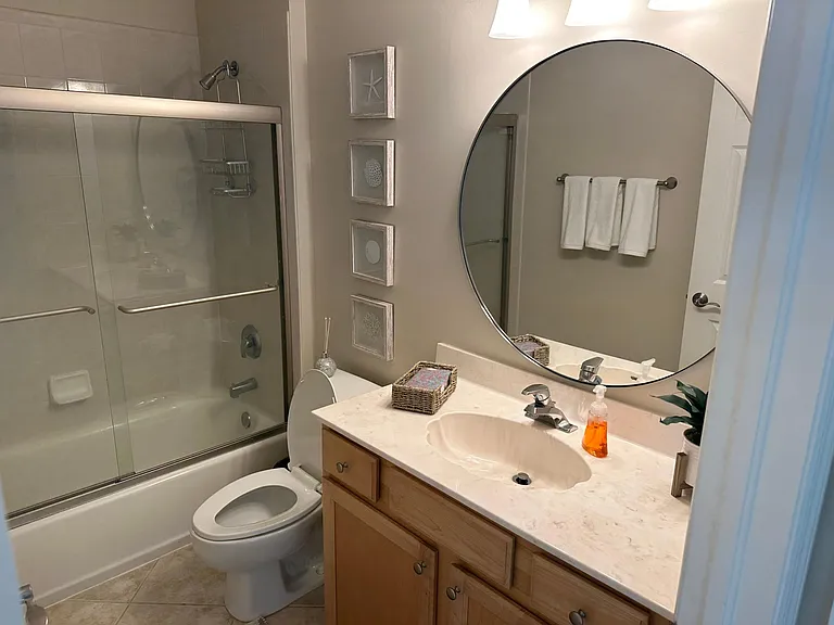 6654 Castlelawn Pl — Photo 12