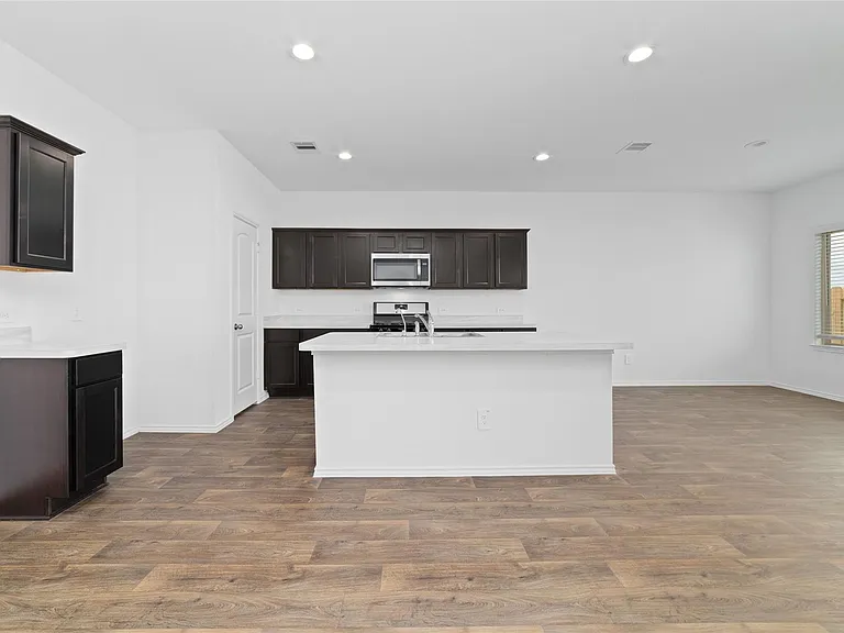 21519 Violet Ridge Rd — Photo 4