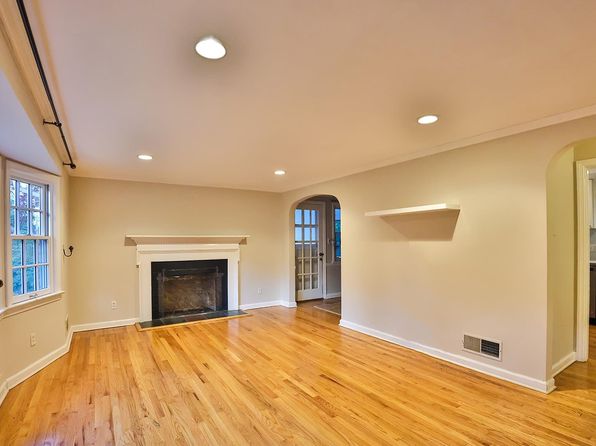 184 W Glen Ave