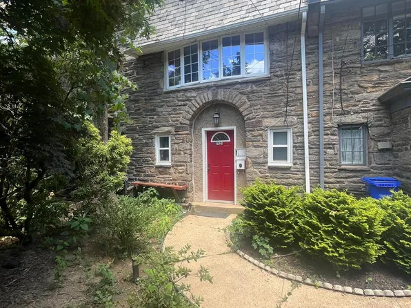 7821 Spring Ave, Elkins Park, PA 19027