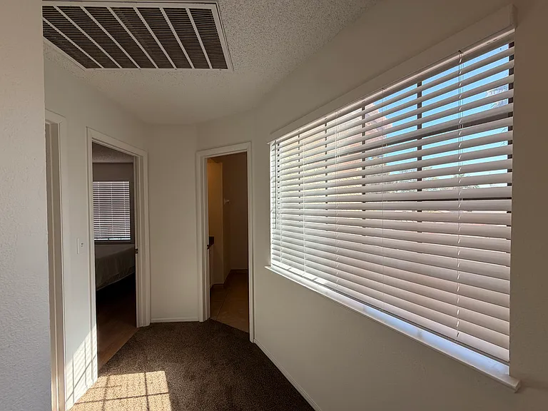 6665 Gatehouse Ln — Photo 22