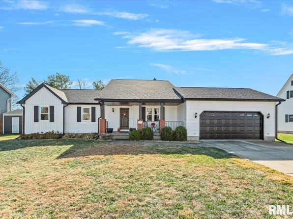 528 Mallard Dr, Chatham, IL 62629