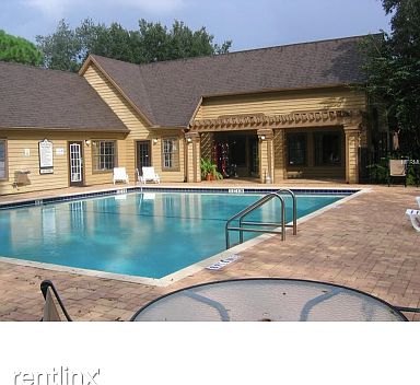 5th image of 390 Woodside Dr Unit 203