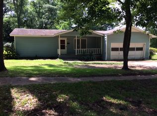 229 Live Oak St N, McComb, MS 39648